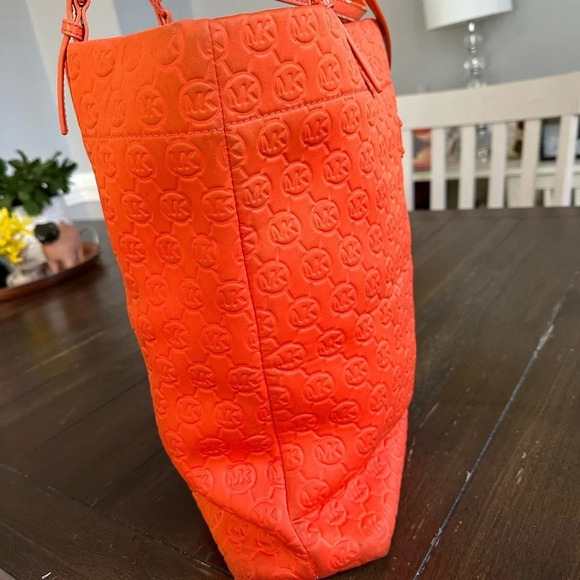 Michael Kors Kora tote bag - Picture 14 of 16